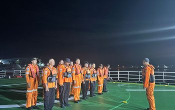 Tim Rescue SAR Kendari Diberangkatkan untuk Mencari Delapan Awak Kapal Cahaya Sinar yang Tenggelam di Perairan Pulau Wawonii