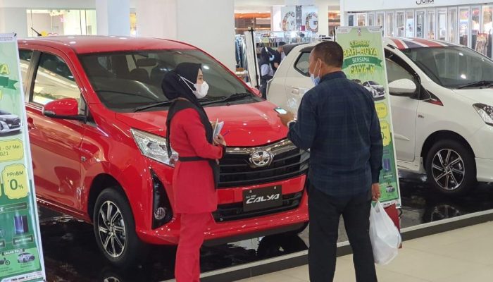 Empat Hari Digelar, Transaksi Public Display Kalla Toyota di Kendari Capai Rp13,8 Miliar