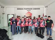 ASR Berbagi Pekat Lebaran Ke Pengurus Gerindra se-Sultra