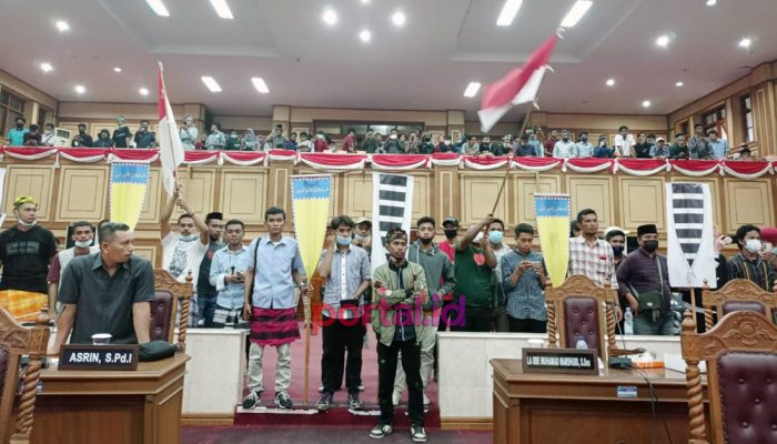 Masyarakat Buton Suarakan Pembentukan Provinsi Kepton di DPRD Sultra