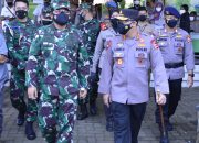 Panglima TNI dan Kapolri Tinjau Vaksinasi Massal di JIEXPO dan Pesantren Al-Hamidi Jakarta