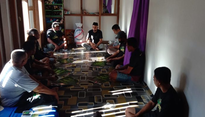 Sambangi Petani dan Nelayan di Buton, Relawan ASR Minta Taati Prokes