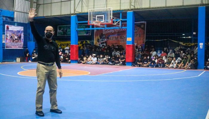 Tutup Ternamen Basket, Andi Sumangerukka Siap majukan Olahraga di Sultra