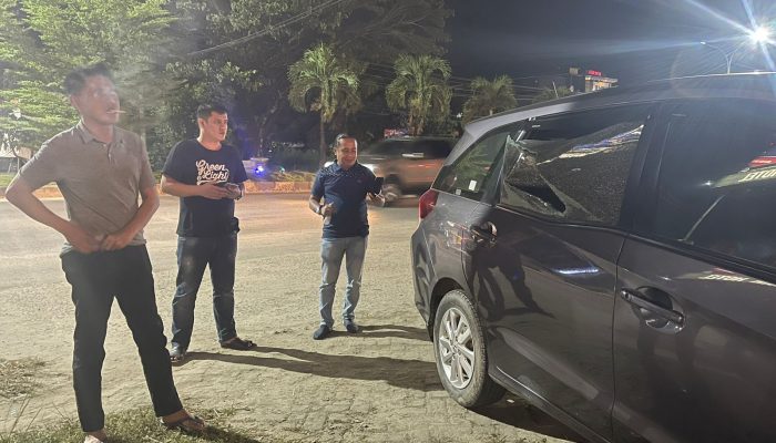 Sedang Ngobrol di Warkop, Mobil Ketua KNPI Sultra Dibobol Maling