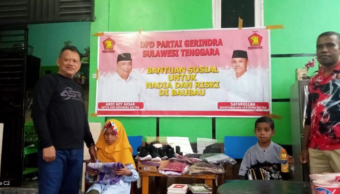 Viral Satu Sepatu Dipakai Bergantian, ASR dan Gerindra Bantu Kebutuhan Dua Anak di Baubau