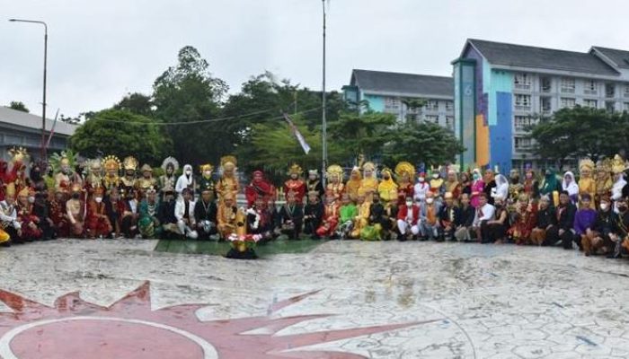 Kontingen IAIN Kendari Tampilkan Ragam Seni Budaya Sultra di PWN-PTK Palembang