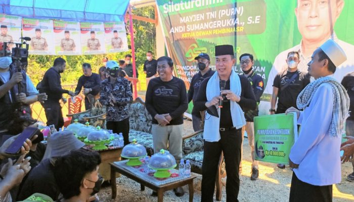 Berkunjung di Tanggetada, Andi Sumangerukka Disambut Ratusan warga Kampung Bajo