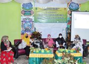 Hadiri Talkshow Kemenag Kendari, Sri Lestari Papar Peran Istri Mendampingi Suami