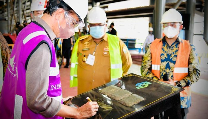 Kunker di Sultra, Jokowi Resmikan Smelter VDNI dan Bendungan Ladongi