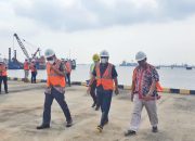 Kembangkan pelabuhan Bungkutoko, Walikota Kendari Studi di Pelabuhan Gresik