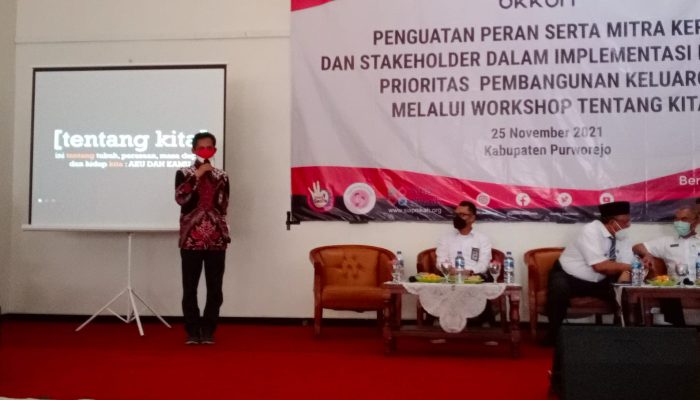 Direktorat Bina Ketahanan Remaja Bersama BKKBN Kembangkan Kurikulum “Tentang Kita” di Purworejo