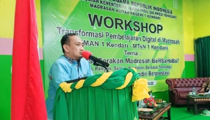 Kunker di Sultra, Direktur KSKK Hadiri Workshop Pembelajaran Digital di MAN 1 Kendari