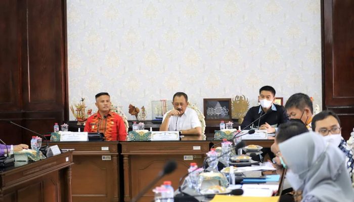 Pemkab Konsel Kaji Banding Pengelolaan Keuangan ke Pemkot Surabaya 