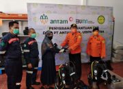 Dukung Operasi SAR, PT ANTAM Serahkan Bantuan Dua Alat Selam ke Basarnas Kendari