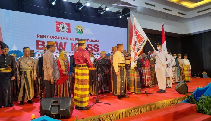 KKSS Sultra Dilantik, Gubernur Ajak Bersinergi Bangun Daerah