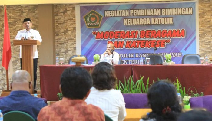 Bersama 20 Pasutri Katolik, Kemenag Sultra Bahas Moderasi Beragama Dalam Bingkai 3B