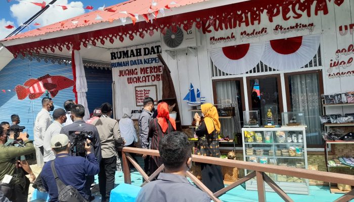 Kunjungi Perkampungan Bajo di Wakatobi, Presiden Jokowi Sambangi Rumah Peduli Stunting