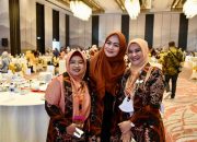 Sri Lestari Bersama Istri Walikota se-Indonesia Diacara Ladies Program Rakernas XV APEKSI