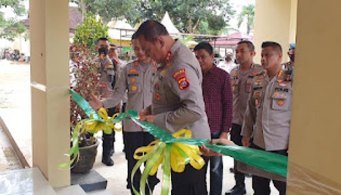 Kapolda Sultra Resmikan Kantor Polsek di Konsel