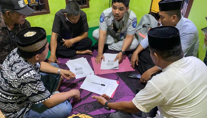 PT Jasa Raharja Sultra Serahkan Santunan ke Ahli Waris Korban Kecelakaan di Konawe