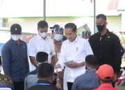 Presiden Serahkan BSU Bagi Peserta BPJS Ketenagakerjaan Di Baubau dan Buton