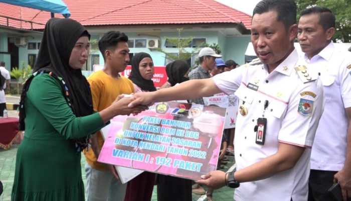 Kelompok Nelayan dan Penyuluh Perikanan Dapat Bantuan dari Pemkot Kendari