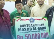 Pj Wali Kota Kendari Serahkan ZIS untuk Pembangunan Mesjid Al Amin di Kecamatan Poasia