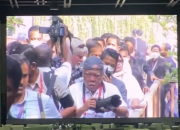 Menteri PUPR Basuki Mendadak Jadi Fotografer di Tahura Ngurai Rai