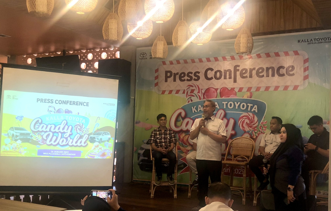 Konferensi Pers Kalla Toyota Candy World Kendari