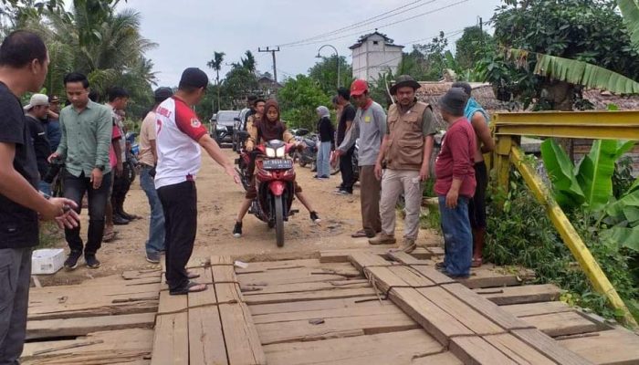 Jembatan Lambandia Kembali Diperbaiki, Bupati Koltim: Menjadi Tanggung Jawab Pemkab