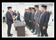 Pj Bupati Kolut Kukuhkan Tim Advokasi dan Tim Kerja Bupati