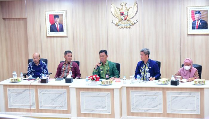 Pemkot Kendari Gelar Rapat Penyusunan Rancangan Penataan Kawasan Tugu Persatuan