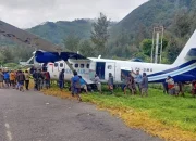 Pesawat Sam Air yang Tergelincir di Beoga segera Dibawa ke Jayapura