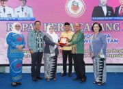 Buka Rakercab IBI Konsel, Bupati Konsel Sebut Peran Bidan adalah Lahirkan SDM Unggul