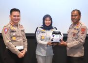 Dukung ASEAN Summit 2023, Jasa Raharja Serahkan Sarana Prasarana Keselamatan Jalan
