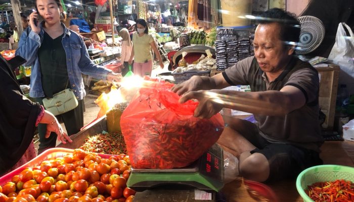 Jelang Ramadan, Harga Cabai Rawit di Kendari Makin Pedas