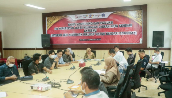 Gelar Rapat Monev, OJK Sultra Apresiasi Program TPAKD Kendari