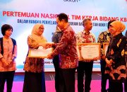 Awal Tahun 2023, BKKBN Sultra Raih Penghargaan Pelayanan KB Tingkat Nasional