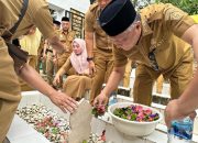 Ziarah ke Makam Gusli Topan Sabara, KSK: Dia Salah Satu Putra Terbaik Daerah