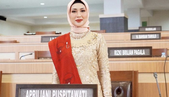 Dari Panggung Puteri Indonesia dan Parlemen, Apriliani Puspitawati Menuju Kursi 01 Kendari
