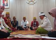 Tutup Workshop Pendalaman Kalosara, Pj Wali Kota Minta Lestarikan Budaya Tolaki