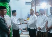 Pemkot dan Baznas Kota Kendari Wakafkan Al-Quran di Masjid Al-Mujahiddin Tunggala