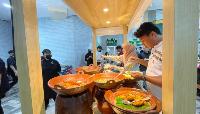 Teras Ramadan 2023 Claro Kendari, Ragam Menu Nusantara hingga Mancanegara Tersaji