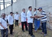 Pemkot Kendari Serahkan Bantuan pada Korban Kebakaran di Kecamatan Poasia
