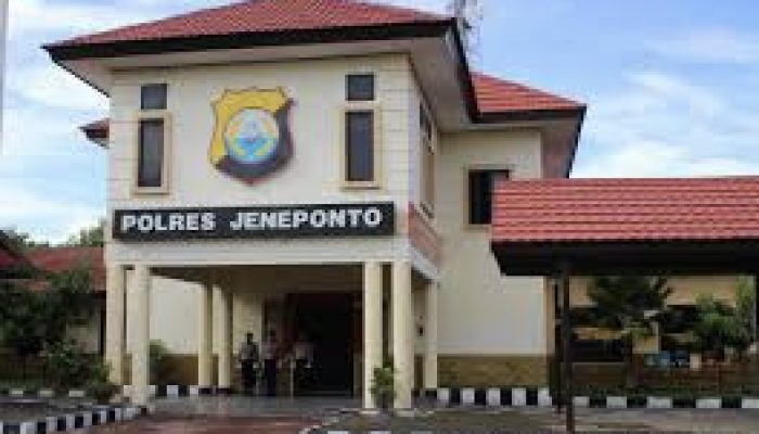 Kantor Polres Jeneponto Sulsel Diserang OTK, Satu Polisi Tertembak di Perut