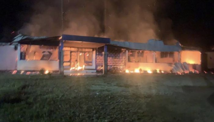 Kantor Dinas PUPR Muna Barat Ludes Terbakar, Kerugian Ditaksir Satu Miliar