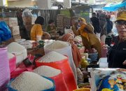 Pastikan Keamanan Stok Pangan Jelang Lebaran, Disdagkop dan UKM Kendari Sidak Sejumlah pasar Tradisional