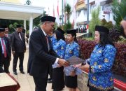 Peringatan Harkitnas ke-115, Bupati Kolaka Serahkan SK Pengangkatan 70 Tenaga P3K