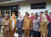 Bupati Surunuddin Launching Labelisasi Rumah Penerima Bantuan Sosial di Konsel