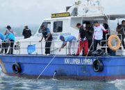 Pemkot Kendari Bersihkan Kawasan Anjungan Teluk Kendari